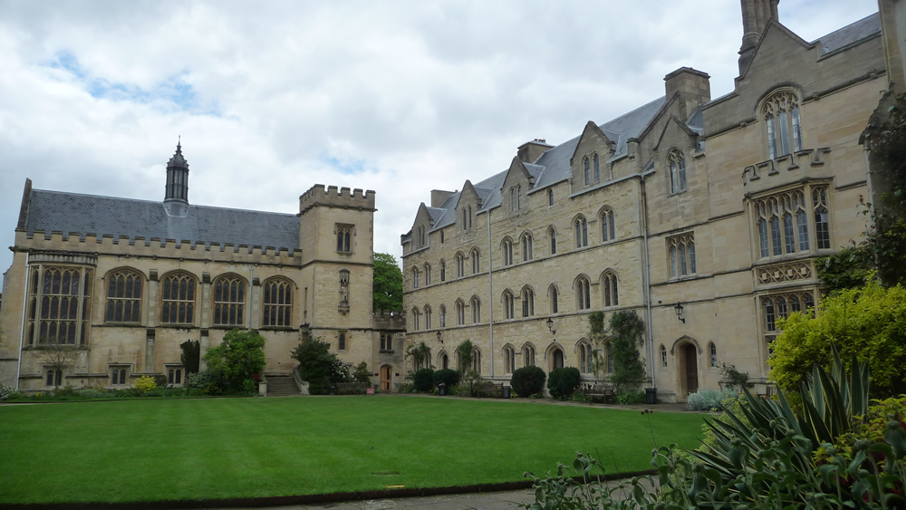 18 Pembroke College a